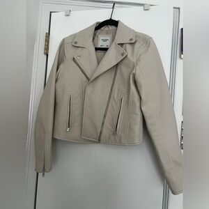 Abercrombie and Fitch faux leather jacket CREAM***